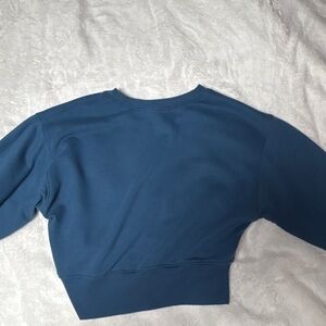 Forever 21 Navy Blue Knit Top